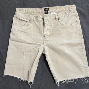 Men’s H&M Cutoff Khaki Shorts